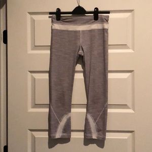 Lululemon capris